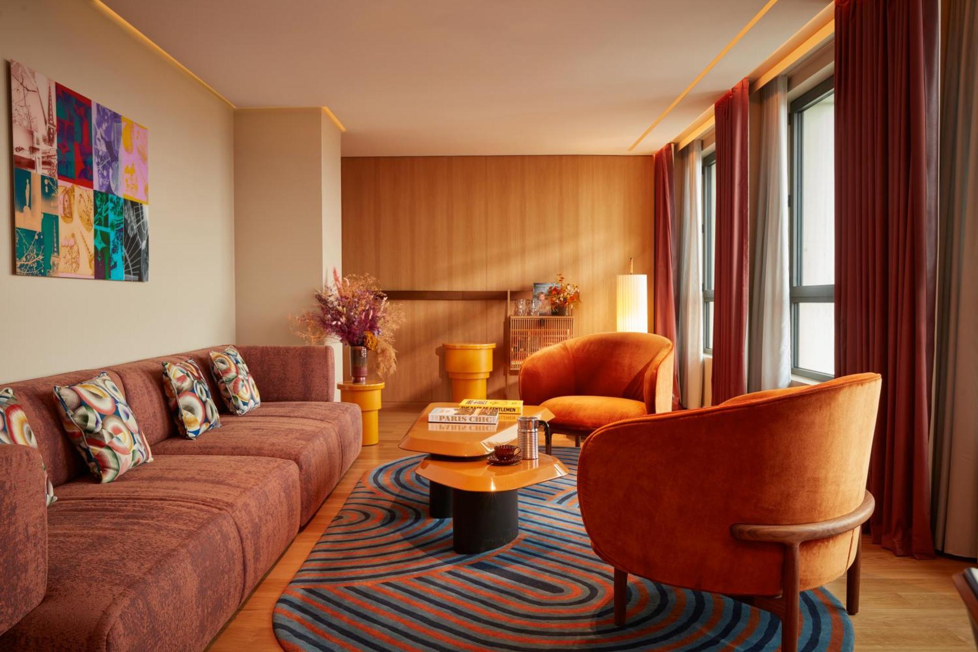 So/ Paris Hotel Εξωτερικό φωτογραφία A suite at the hotel